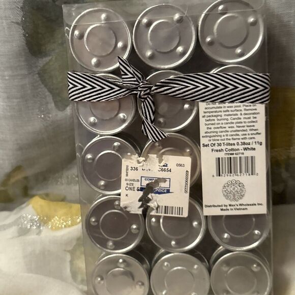 NEW BOTANICA NATURAL OILS SCENTED TEALIGHTS  30 FRESH COTTON  .38oz Each - Picture 5 of 6